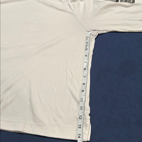 JJill Size M White 3/4 Length Sleeve Top With Buttons on the Shoulder - Picture 11 of 13